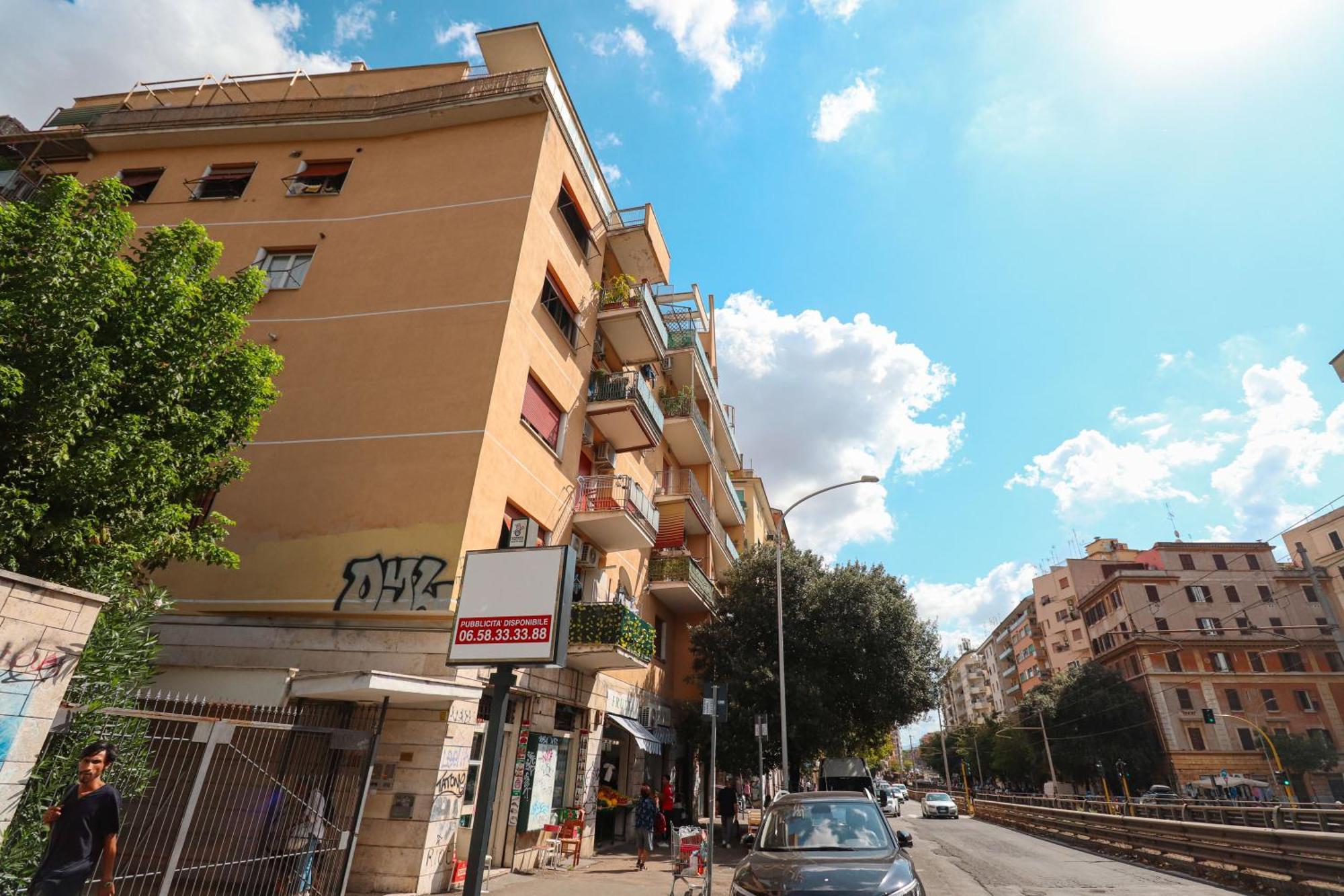 Casilina 403 Spacious 3bdr And 3 Bath * Rome